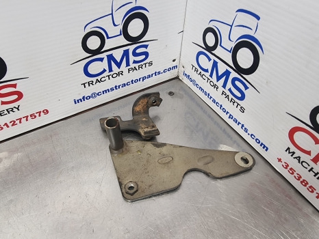 Claas Arion 640, Arion 600 Series, Brackets Re54563 - Ubrizgač: slika 1 Claas Arion 640, Arion 600 Series, Brackets Re54563 - Ubrizgač: slika 1