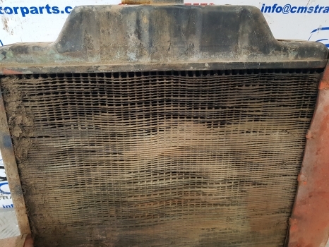 David Brown Case 1390, 1290, 1294 Cooling Radiator,cowl K300103, K262827 - Radijator za Traktor: slika 5 David Brown Case 1390, 1290, 1294 Cooling Radiator,cowl K300103, K262827 - Radijator za Traktor: slika 5
