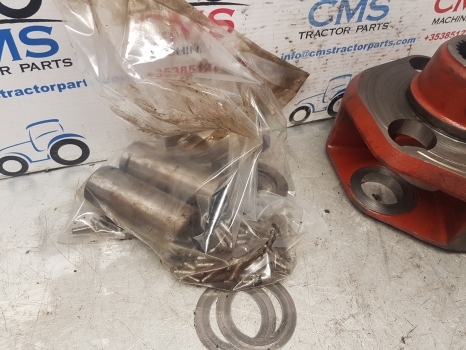 Fiat New Holland Tm, M, F, 60 S F140 Rear Axle Gear Carrier 47590973, 5162271 - Zadnja osovina za Traktor: slika 2 Fiat New Holland Tm, M, F, 60 S F140 Rear Axle Gear Carrier 47590973, 5162271 - Zadnja osovina za Traktor: slika 2