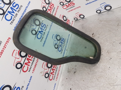 Ford 10, 30 Series Sq, Q Mk 2, 3 6610 Cab Knee Glass Lhs Seal E4nn9400247aa - Staklo i delovi: slika 2 Ford 10, 30 Series Sq, Q Mk 2, 3 6610 Cab Knee Glass Lhs Seal E4nn9400247aa - Staklo i delovi: slika 2