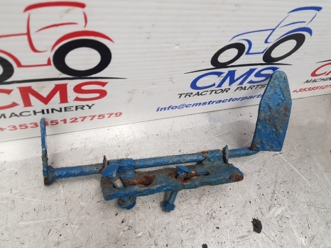 Ford 2000, 3000 Foot Throttle, Accelerator Control Pedal - Sistem goriva za Traktor: slika 3 Ford 2000, 3000 Foot Throttle, Accelerator Control Pedal - Sistem goriva za Traktor: slika 3