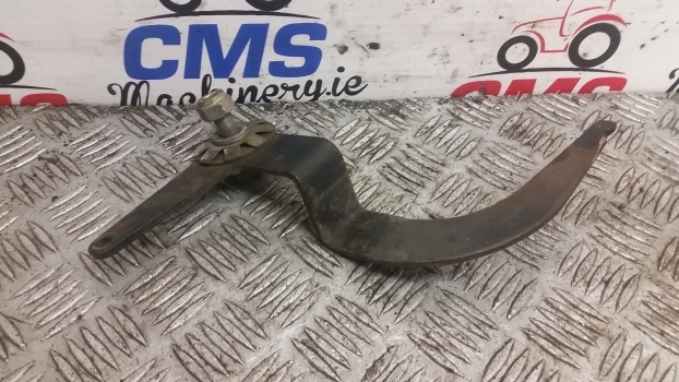 Ford 30 Series 4630, 3930, 4830, 5030, 3930, 3430 Hand Throttle E8nn9805ac14m - Sistem goriva za Traktor: slika 1 Ford 30 Series 4630, 3930, 4830, 5030, 3930, 3430 Hand Throttle E8nn9805ac14m - Sistem goriva za Traktor: slika 1