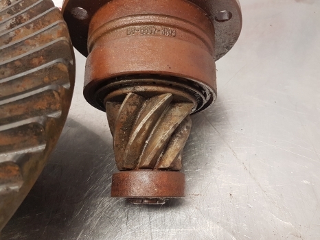 Diferencijalna brzina za Poljoprivredna mašina Ford New Holland 7840, Ts, 40, Bevel Gear And Differential 81866326, F0nn4209ca: slika 6 Diferencijalna brzina za Poljoprivredna mašina Ford New Holland 7840, Ts, 40, Bevel Gear And Differential 81866326, F0nn4209ca: slika 6