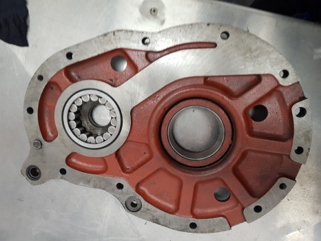 Ford Tw, 30 Series Tw15, 8730 Transmission Retainer Plate Af7049, D8nn7049ad - Menjač za Traktor: slika 4 Ford Tw, 30 Series Tw15, 8730 Transmission Retainer Plate Af7049, D8nn7049ad - Menjač za Traktor: slika 4