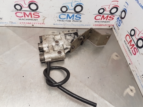 Ford Tw, Ts, 40, 10, 7840 Series Hydraulic Spool Coupling E9nnr963ab , 87382001 - Hidraulika za Traktor: slika 3 Ford Tw, Ts, 40, 10, 7840 Series Hydraulic Spool Coupling E9nnr963ab , 87382001 - Hidraulika za Traktor: slika 3