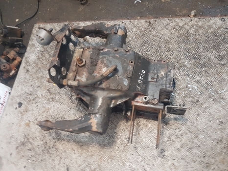 Lamborghini 1106 Same Silver Lift Cover Assy 9107.110.0, 0.9107.110.0/50 - Hidraulika za Traktor: slika 5 Lamborghini 1106 Same Silver Lift Cover Assy 9107.110.0, 0.9107.110.0/50 - Hidraulika za Traktor: slika 5