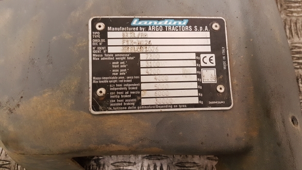 Landini Mythos Series 115 Cab Interior Plastic Panel Facing 3669391m1, 3669390m1 - Kabina i enterijer za Traktor: slika 3 Landini Mythos Series 115 Cab Interior Plastic Panel Facing 3669391m1, 3669390m1 - Kabina i enterijer za Traktor: slika 3