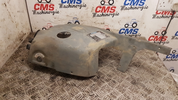 Landini Mythos Series 115 Cab Interior Plastic Panel Facing 3669391m1, 3669390m1 - Kabina i enterijer za Traktor: slika 1 Landini Mythos Series 115 Cab Interior Plastic Panel Facing 3669391m1, 3669390m1 - Kabina i enterijer za Traktor: slika 1