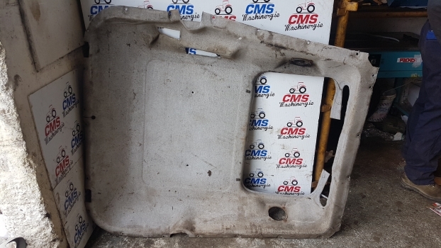 Landini Mythos Series 115 Cab Interior Roof Panel Headliner 3661047m92 - Kabina i enterijer za Traktor: slika 4 Landini Mythos Series 115 Cab Interior Roof Panel Headliner 3661047m92 - Kabina i enterijer za Traktor: slika 4