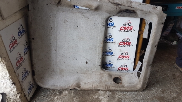 Landini Mythos Series 115 Cab Interior Roof Panel Headliner 3661047m92 - Kabina i enterijer za Traktor: slika 3 Landini Mythos Series 115 Cab Interior Roof Panel Headliner 3661047m92 - Kabina i enterijer za Traktor: slika 3