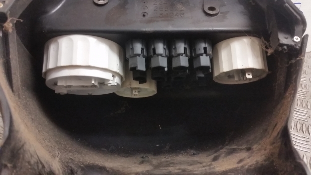 Manitou Mlt630t, Mlt634 120lsu, Mlt731tlsu Instrument Dash Panel Assembly 224744 - Komandna tabla za Teleskopski upravljač: slika 4 Manitou Mlt630t, Mlt634 120lsu, Mlt731tlsu Instrument Dash Panel Assembly 224744 - Komandna tabla za Teleskopski upravljač: slika 4