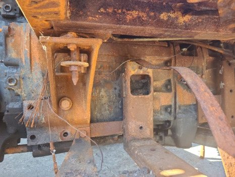 Massey Ferguson 4355 Transmission Gearbox For Parts - Menjač za Traktor: slika 1 Massey Ferguson 4355 Transmission Gearbox For Parts - Menjač za Traktor: slika 1