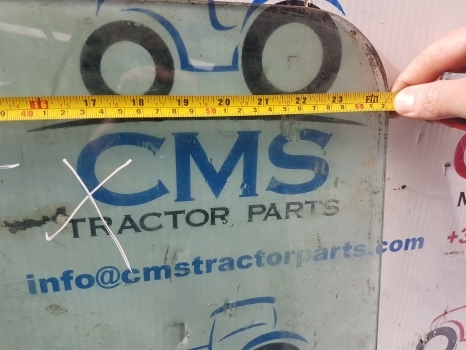 Massey Ferguson 50 Hx Cab Side Rear Glass Left. - Staklo i delovi za Bager utovarivač: slika 2 Massey Ferguson 50 Hx Cab Side Rear Glass Left. - Staklo i delovi za Bager utovarivač: slika 2