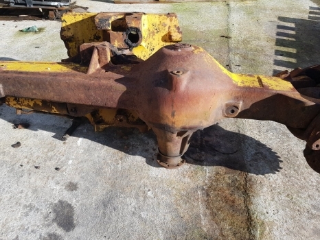 Massey Ferguson 50b, 50h Zf Fwd Front Axle Complete - Prednja osovina za Bager utovarivač: slika 3 Massey Ferguson 50b, 50h Zf Fwd Front Axle Complete - Prednja osovina za Bager utovarivač: slika 3