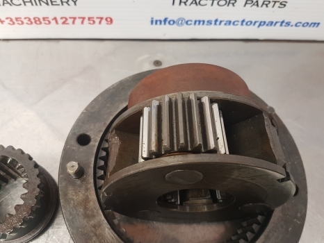 Massey Ferguson 50b, Mf50b Transmission Planetary Reduction Assembly - Transmisija za Bager utovarivač: slika 5 Massey Ferguson 50b, Mf50b Transmission Planetary Reduction Assembly - Transmisija za Bager utovarivač: slika 5