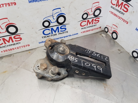 Massey Ferguson 5612, 5712, 5450 Mudguard Hub Bracket Assy Rhs 3909419m91 - Blatobran: slika 5 Massey Ferguson 5612, 5712, 5450 Mudguard Hub Bracket Assy Rhs 3909419m91 - Blatobran: slika 5