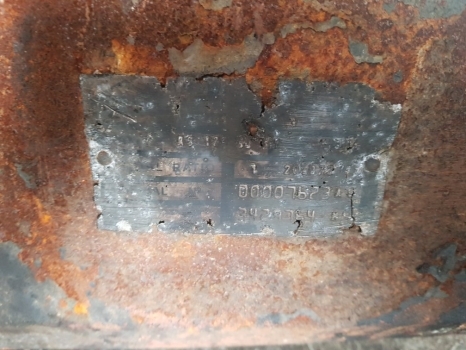 Massey Ferguson 6180 Front Axle Housing Casting 3429980r2, 3429979m91, Ag125 - Prednja osovina za Traktor: slika 3 Massey Ferguson 6180 Front Axle Housing Casting 3429980r2, 3429979m91, Ag125 - Prednja osovina za Traktor: slika 3