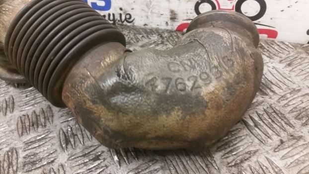 New Holland T5.100, T5.110, T5.120 Exhaust Flexible Pipe 47629316 - Auspuh za Traktor: slika 3 New Holland T5.100, T5.110, T5.120 Exhaust Flexible Pipe 47629316 - Auspuh za Traktor: slika 3