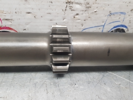 New Holland T7.200, T7.210 Case Puma Rear Axle Sun Shaft Lhs 5165498, 87601793 - Zadnja osovina za Traktor: slika 3 New Holland T7.200, T7.210 Case Puma Rear Axle Sun Shaft Lhs 5165498, 87601793 - Zadnja osovina za Traktor: slika 3