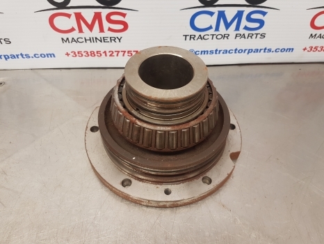 New Holland T7040, T7030, T7050 Power Command Differential Support Lhs 47136375 - Zadnja osovina za Traktor: slika 1 New Holland T7040, T7030, T7050 Power Command Differential Support Lhs 47136375 - Zadnja osovina za Traktor: slika 1