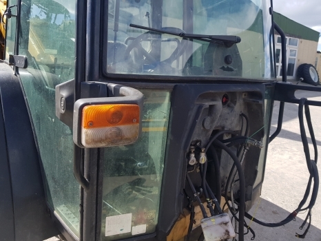 Same Dorado, Dorado Classic 66, 70, 76, 80, 85, 86 Cab Complete 0.007.1140.6/10 - Kabina za Traktor: slika 4 Same Dorado, Dorado Classic 66, 70, 76, 80, 85, 86 Cab Complete 0.007.1140.6/10 - Kabina za Traktor: slika 4