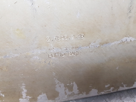 Same Explorer 70, 80, 90 Engine Oil Cooler 2.7595.2.85; 0.065.1540.3/20 - Hladnjak ulja za Traktor: slika 3 Same Explorer 70, 80, 90 Engine Oil Cooler 2.7595.2.85; 0.065.1540.3/20 - Hladnjak ulja za Traktor: slika 3