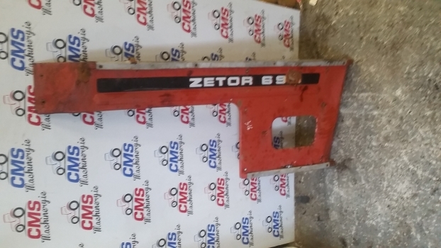Zetor 6911 Engine Side Panel Right - Karoserija i eksterijer za Traktor: slika 1 Zetor 6911 Engine Side Panel Right - Karoserija i eksterijer za Traktor: slika 1