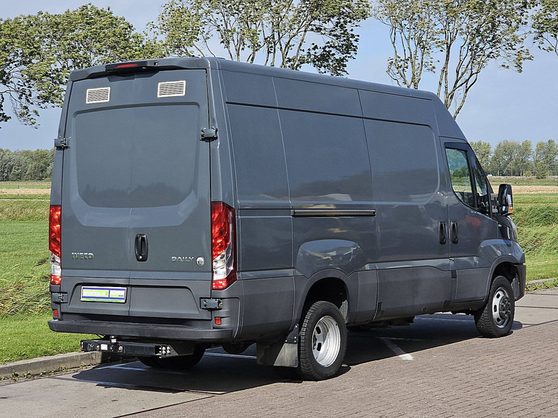 Iveco Daily 35C15 3.0 L 150 L2H2 DL - Furgon: slika 3 Iveco Daily 35C15 3.0 L 150 L2H2 DL - Furgon: slika 3