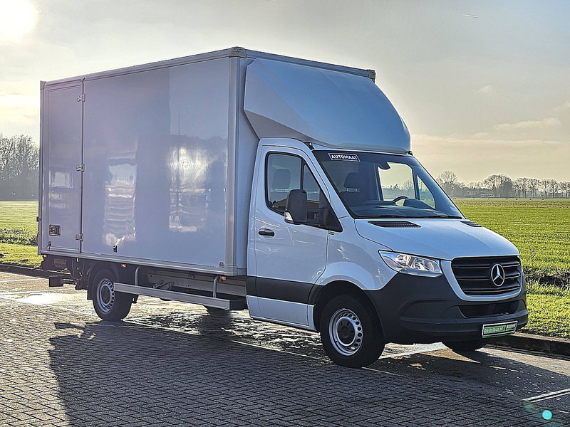 Mercedes-Benz Sprinter 317 - Dostavno vozilo sa zatvorenim sandukom: slika 4 Mercedes-Benz Sprinter 317 - Dostavno vozilo sa zatvorenim sandukom: slika 4