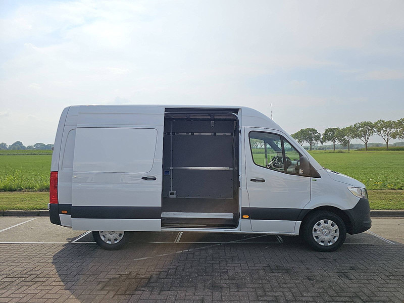 Furgon Mercedes-Benz Sprinter 317 L2H2 3.5t-Trekhaak!: slika 13