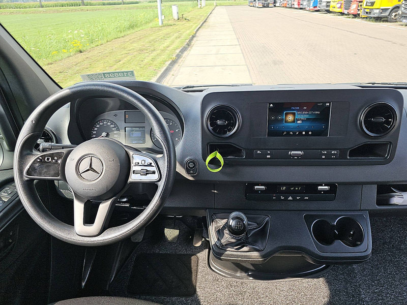Furgon Mercedes-Benz Sprinter 317 L2H2 3.5t-Trekhaak!: slika 7
