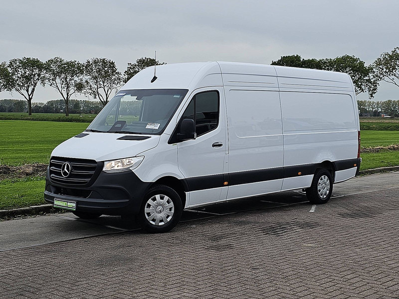 Mercedes-Benz Sprinter 317 L3H2 Maxi Mbux10! - Furgon: slika 2 Mercedes-Benz Sprinter 317 L3H2 Maxi Mbux10! - Furgon: slika 2