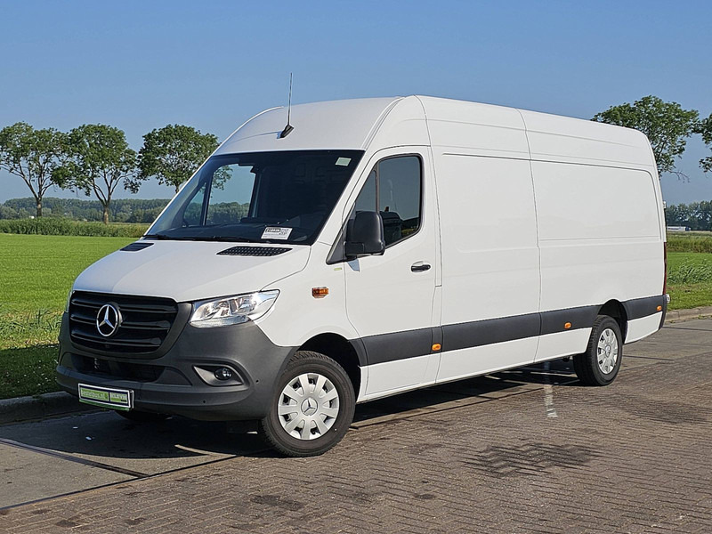 Mercedes-Benz Sprinter 317 L3H2 Maxi Navi - Furgon: slika 2 Mercedes-Benz Sprinter 317 L3H2 Maxi Navi - Furgon: slika 2