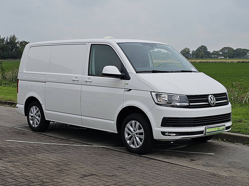 Volkswagen Transporter 2.0 TDI 102Pk Lm-Velgen NAP! - Mali kombi: slika 4 Volkswagen Transporter 2.0 TDI 102Pk Lm-Velgen NAP! - Mali kombi: slika 4