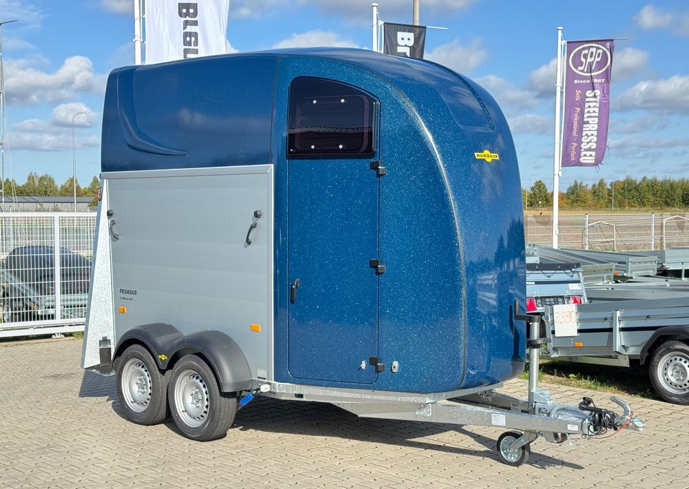 HUMBAUR Pegasus 2400 | siodlarnia, DMC 2400kg, przyczepa do przewozu 2 koni - Prikolica za konje: slika 1 HUMBAUR Pegasus 2400 | siodlarnia, DMC 2400kg, przyczepa do przewozu 2 koni - Prikolica za konje: slika 1