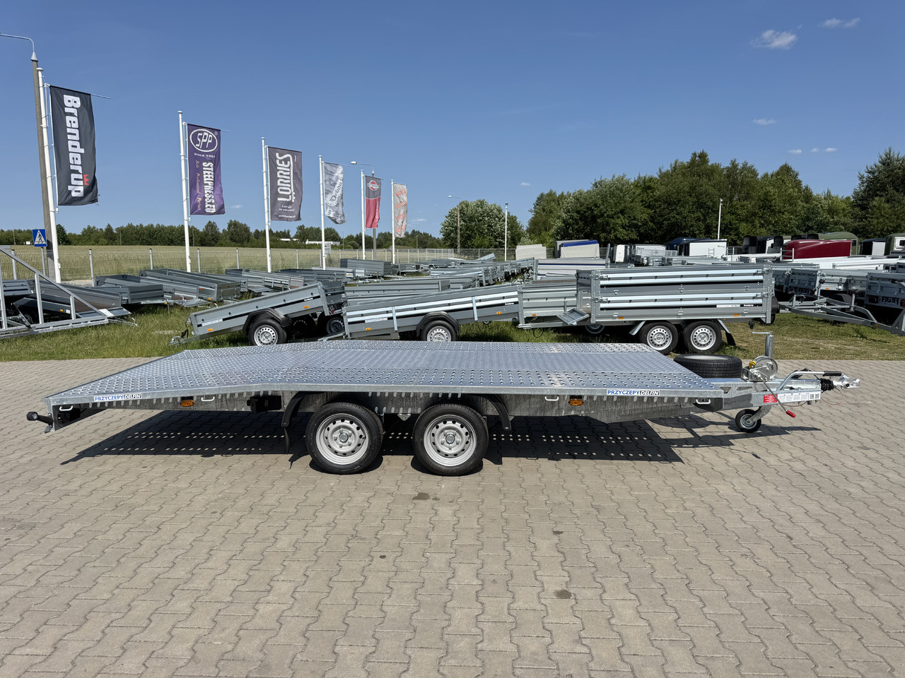 NIEWIADÓW Jupiter 4.5 - 450 x 210 cm / 2700 kg - Prikolica za prevoz automobila: slika 2 NIEWIADÓW Jupiter 4.5 - 450 x 210 cm / 2700 kg - Prikolica za prevoz automobila: slika 2