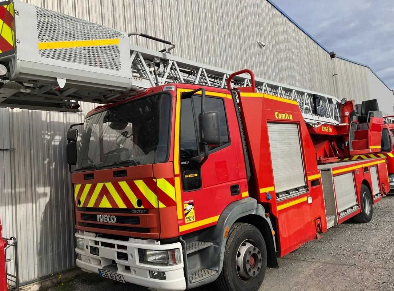 Drabina strażacka 30 m , IVECO Eurocargo Tector 130E24, Camiva EPAS 30 - Vatrogasni kamion: slika 1 Drabina strażacka 30 m , IVECO Eurocargo Tector 130E24, Camiva EPAS 30 - Vatrogasni kamion: slika 1