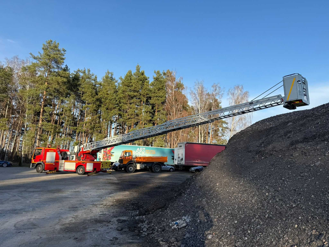 Drabina strażacka 30 m , IVECO Eurocargo Tector 130E24, Camiva EPAS 30 - Vatrogasni kamion, Vazdušna platforma montirana na kamion: slika 4 Drabina strażacka 30 m , IVECO Eurocargo Tector 130E24, Camiva EPAS 30 - Vatrogasni kamion, Vazdušna platforma montirana na kamion: slika 4