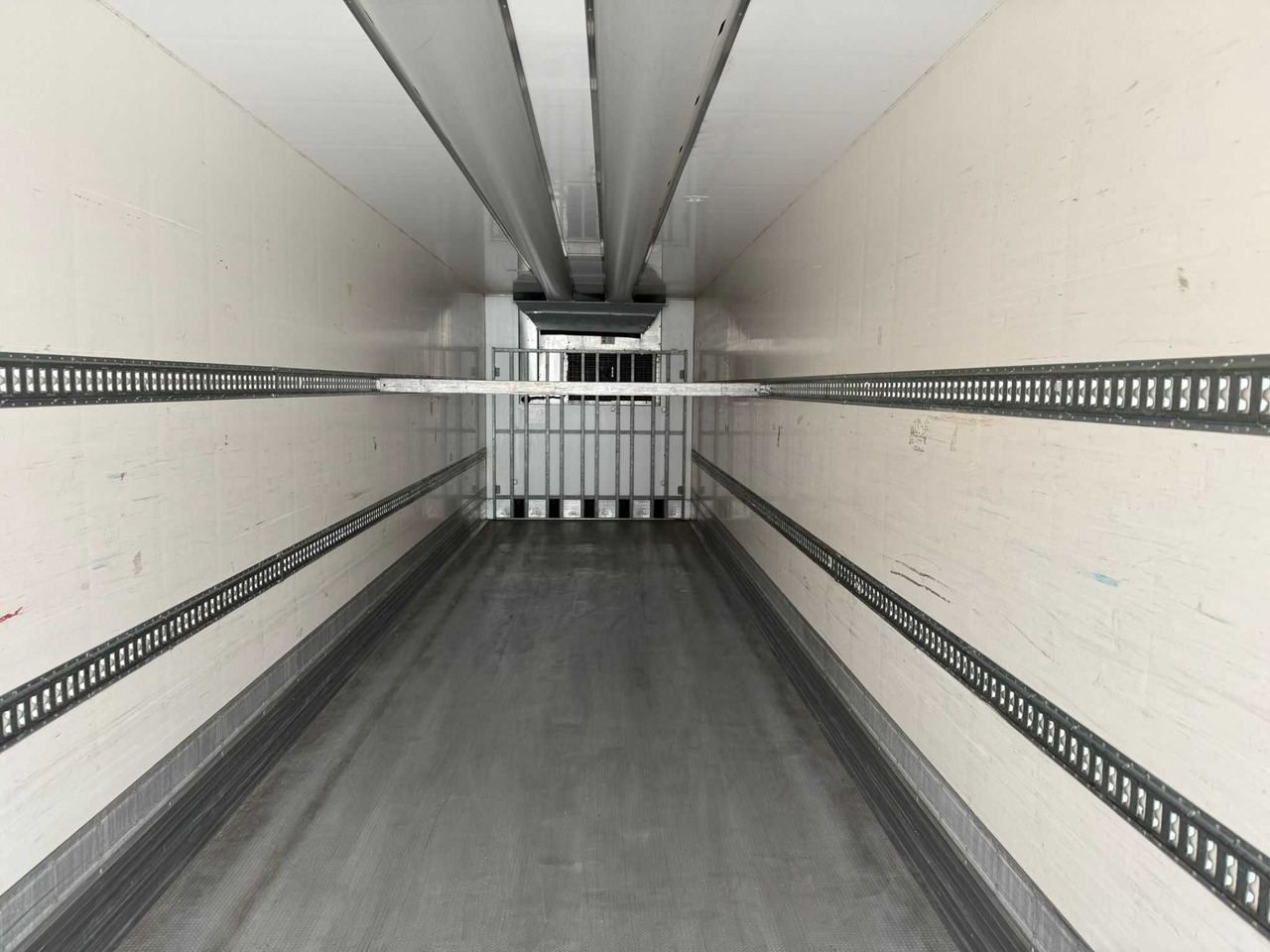 Сhłodnia CHEREAU ,THERMO KING SLXi 300 , SAF, 2017 rok, 6146 mtg !!! - Poluprikolica hladnjače: slika 5 Сhłodnia CHEREAU ,THERMO KING SLXi 300 , SAF, 2017 rok, 6146 mtg !!! - Poluprikolica hladnjače: slika 5