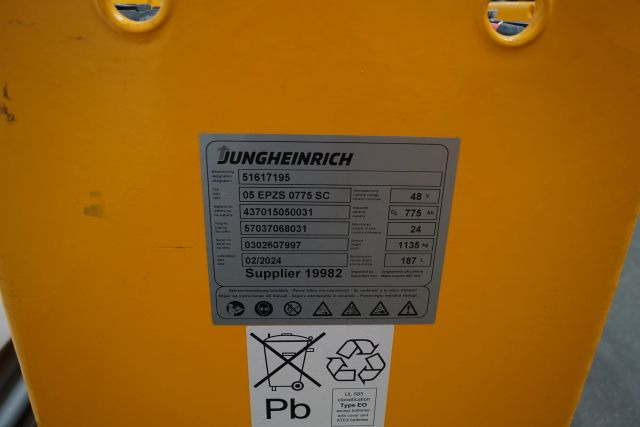 Jungheinrich unknown | Battery 48V775Ah 05-EPZS775SC Year 2024 weight 1135 kg sn - Baterija za Oprema za rukovanje materijalima: slika 4 Jungheinrich unknown | Battery 48V775Ah 05-EPZS775SC Year 2024 weight 1135 kg sn - Baterija za Oprema za rukovanje materijalima: slika 4