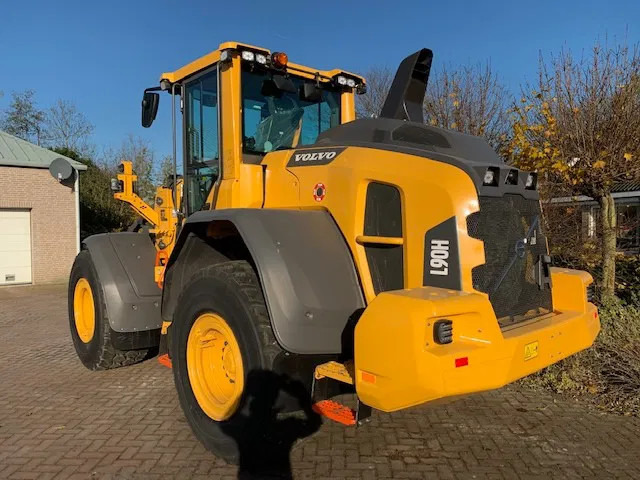 Volvo L90 H2 2025 Michelin 650/65 - Utovarivač točkaš: slika 2 Volvo L90 H2 2025 Michelin 650/65 - Utovarivač točkaš: slika 2