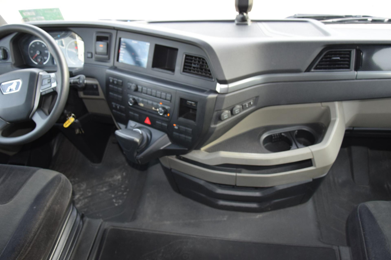 Tegljač MAN TGX 18.470 GX: slika 11 Tegljač MAN TGX 18.470 GX: slika 11