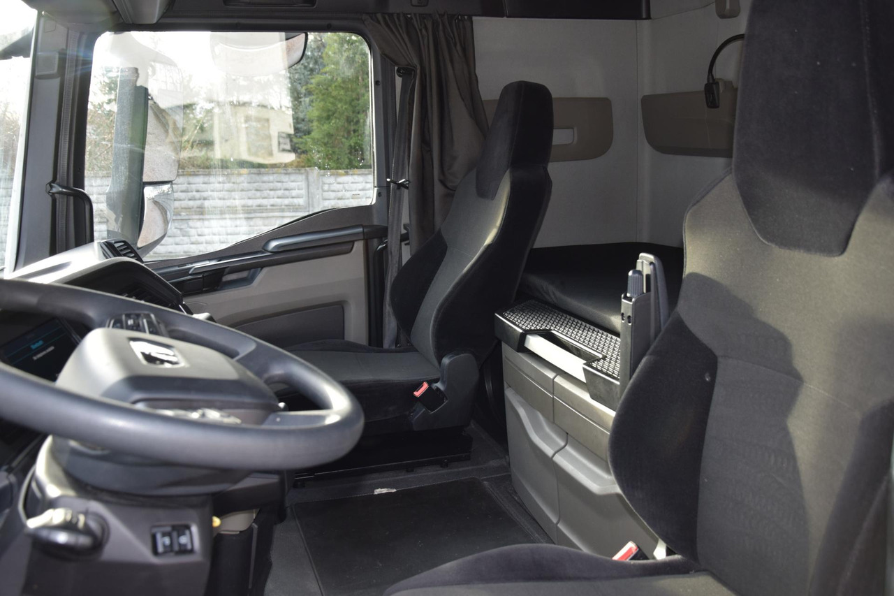 Tegljač MAN TGX 18.470 GX: slika 9 Tegljač MAN TGX 18.470 GX: slika 9