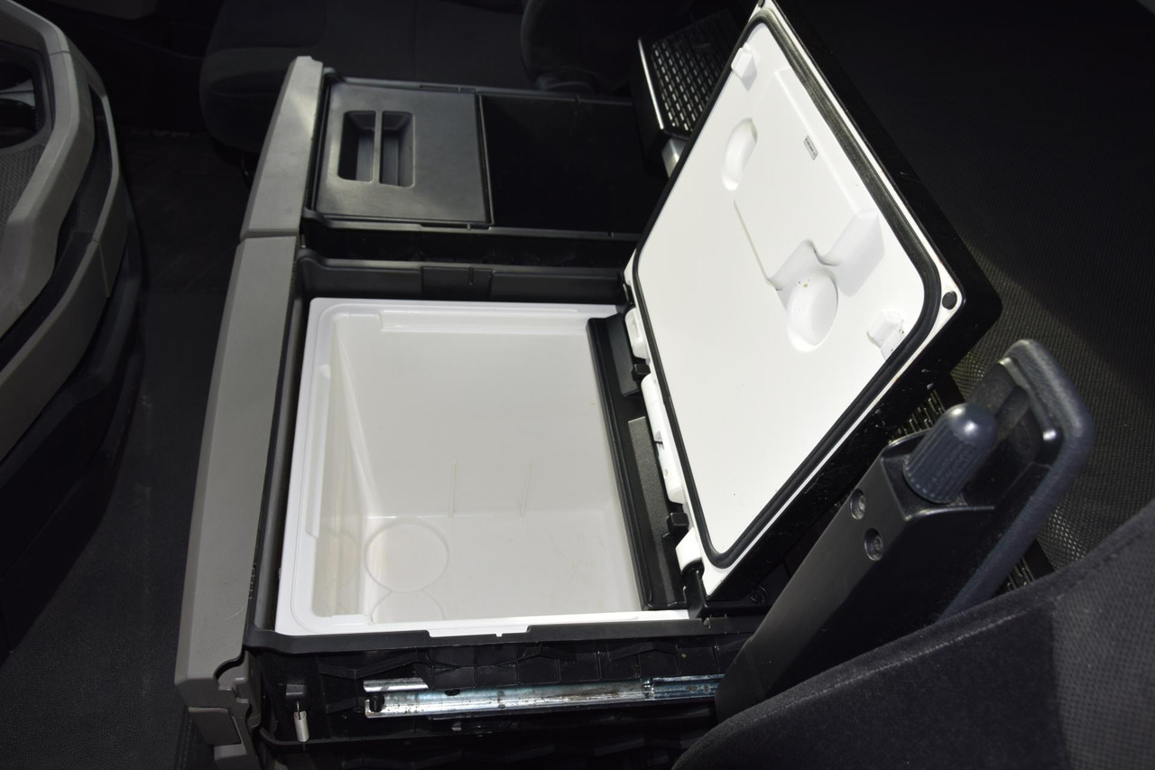 Tegljač MAN TGX 18.470 GX: slika 10 Tegljač MAN TGX 18.470 GX: slika 10