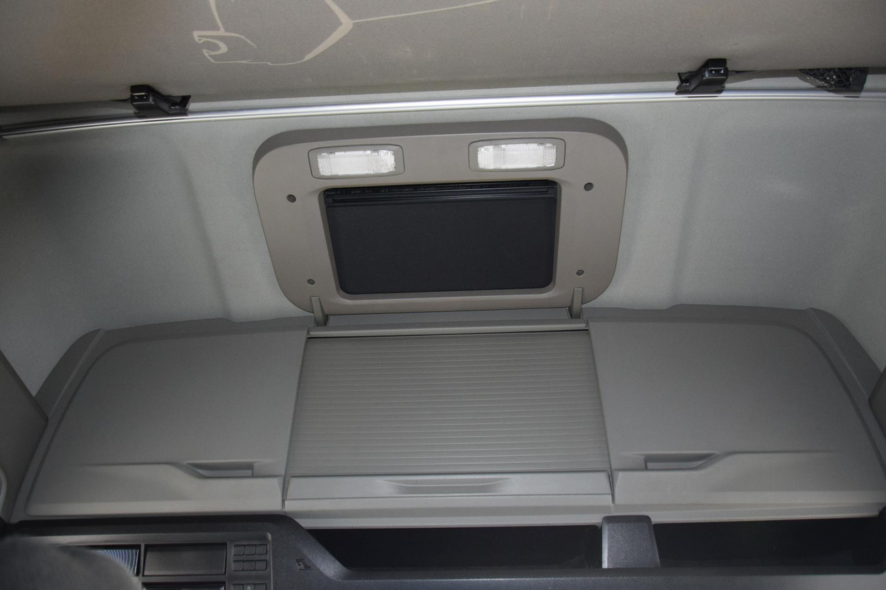 Tegljač MAN TGX 18.470 GX: slika 14 Tegljač MAN TGX 18.470 GX: slika 14