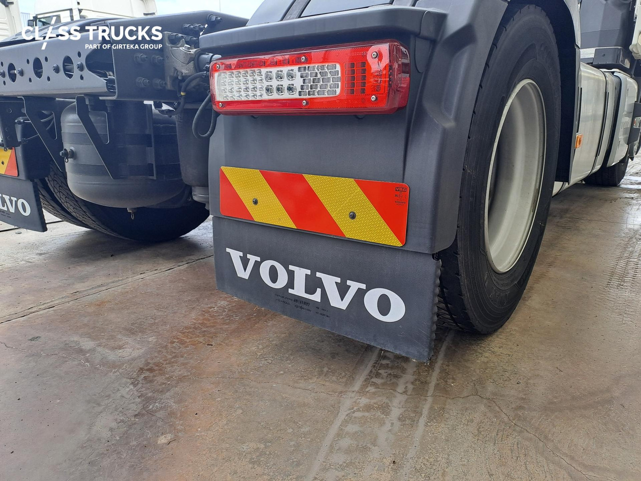 Volvo FH 460 Globetrotter XL Retarder i-Save - Tegljač: slika 4 Volvo FH 460 Globetrotter XL Retarder i-Save - Tegljač: slika 4