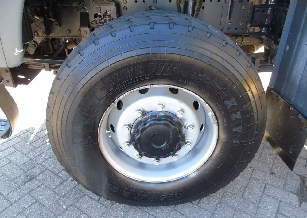 MAN TGS 26.400 6x6 – Wywrotka 3-stronna Meiller + Żuraw HIAB 166 E3 HIPRO – 429.222 km – Euro 4 - Istovarivač, Kamion sa dizalicom: slika 4 MAN TGS 26.400 6x6 – Wywrotka 3-stronna Meiller + Żuraw HIAB 166 E3 HIPRO – 429.222 km – Euro 4 - Istovarivač, Kamion sa dizalicom: slika 4