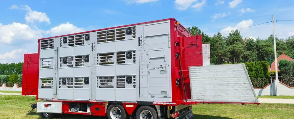 Pezzaioli RBA 32/TRZYOSIOWA PRZYCZEPA-2XBYDŁO,3X TRZODA/HYDRAULICZNIE PODNOSZONY DACH I PODŁOGI / OŚ ŚRODKOWA PODNOSZONA - Prikolica za prevoz stoke: slika 2 Pezzaioli RBA 32/TRZYOSIOWA PRZYCZEPA-2XBYDŁO,3X TRZODA/HYDRAULICZNIE PODNOSZONY DACH I PODŁOGI / OŚ ŚRODKOWA PODNOSZONA - Prikolica za prevoz stoke: slika 2