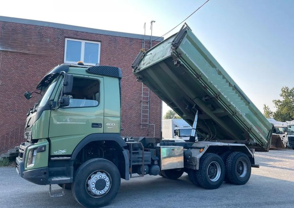 Volvo 460 | Wywrotka trójstronna 6x6 | Euro 6 | Klima | Nawigacja | Automatyczna - Istovarivač: slika 3 Volvo 460 | Wywrotka trójstronna 6x6 | Euro 6 | Klima | Nawigacja | Automatyczna - Istovarivač: slika 3