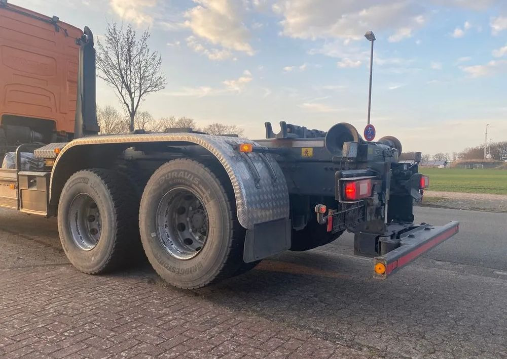 Volvo FH 460/6X4/OŚ PODNOSZONA Z NAPĘDEM/HAKOWIEC MEILLER/EURO6 - Kamion sa hidrauličnom kukom: slika 3 Volvo FH 460/6X4/OŚ PODNOSZONA Z NAPĘDEM/HAKOWIEC MEILLER/EURO6 - Kamion sa hidrauličnom kukom: slika 3